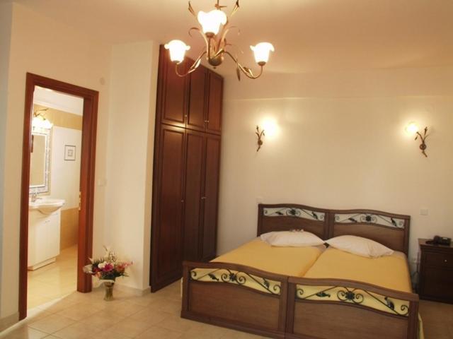 Hotel Archontiko Dimitra Vergina Quarto foto